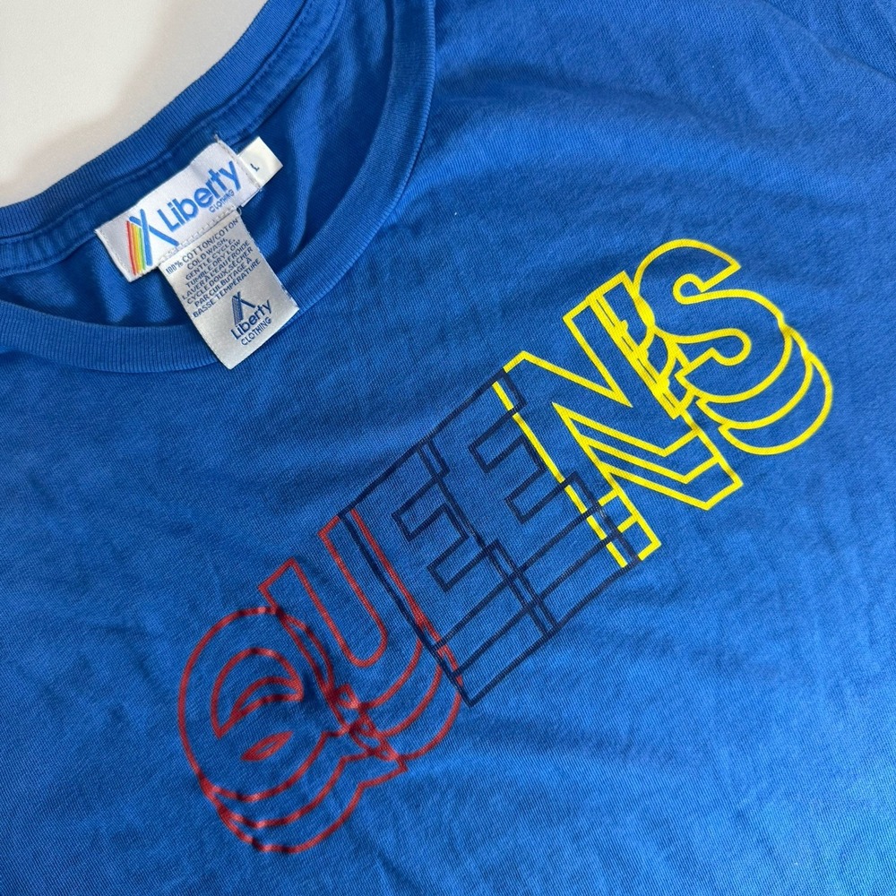 Vintage Liberty Clothing Queen's Blue Single Stitch Tee‎ Size L 100% Cotton